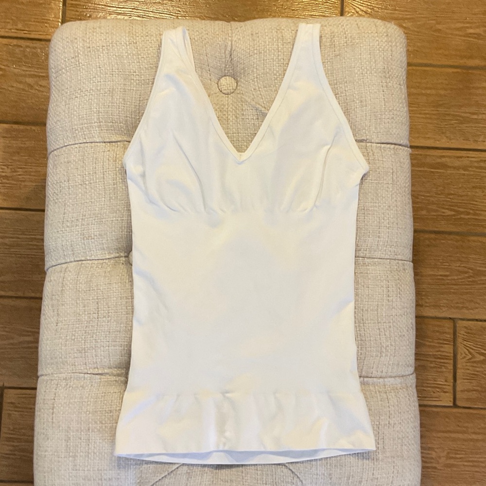 SPANX White V-Neck Shaping Smoothing Tank Camisole M